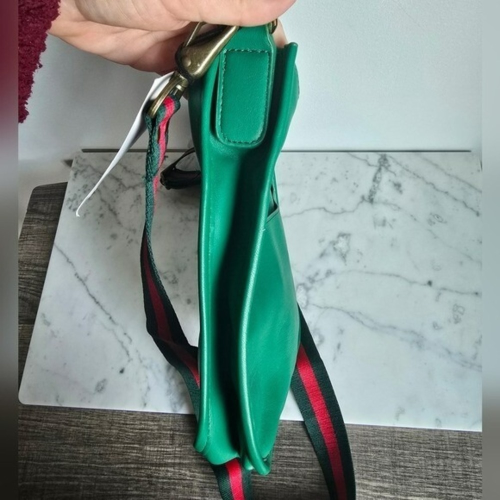 Ahdorned NEW Green Vegan Leather Stripe Crossbody Strap Messanger Bag Preppy - Picture 4 of 10